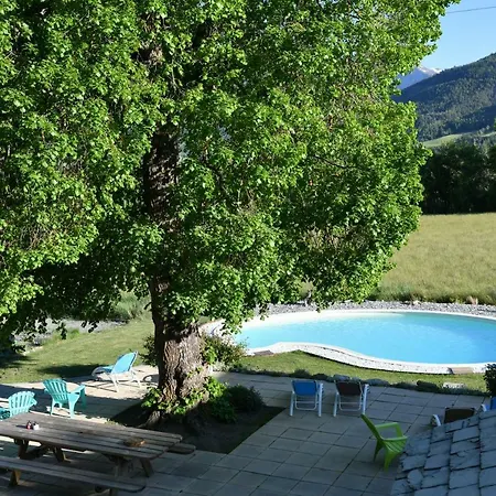 L'escale En Ubaye Nocleg ze śniadaniem 3*