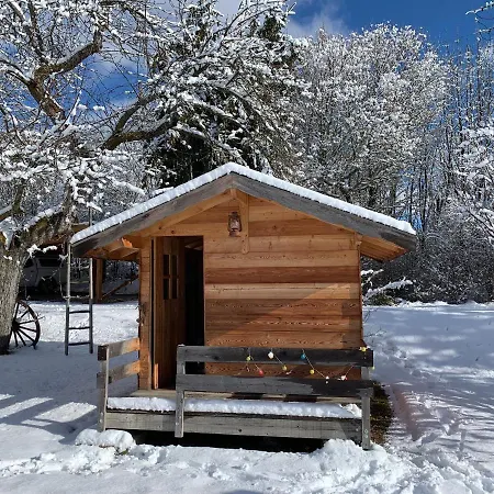 L'escale En Ubaye Panzió *